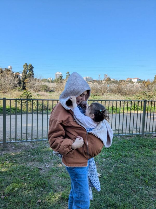 ⁦מעיל חמים לנשיאה⁩ – תמונה ⁦2⁩